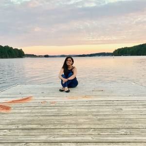 Meet your Posher, Saloni